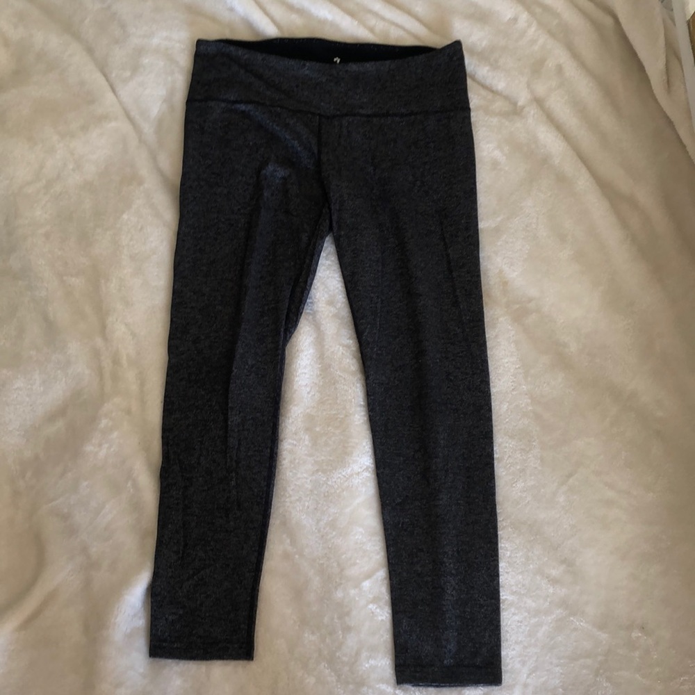 Black and gray striped yoga pants.
